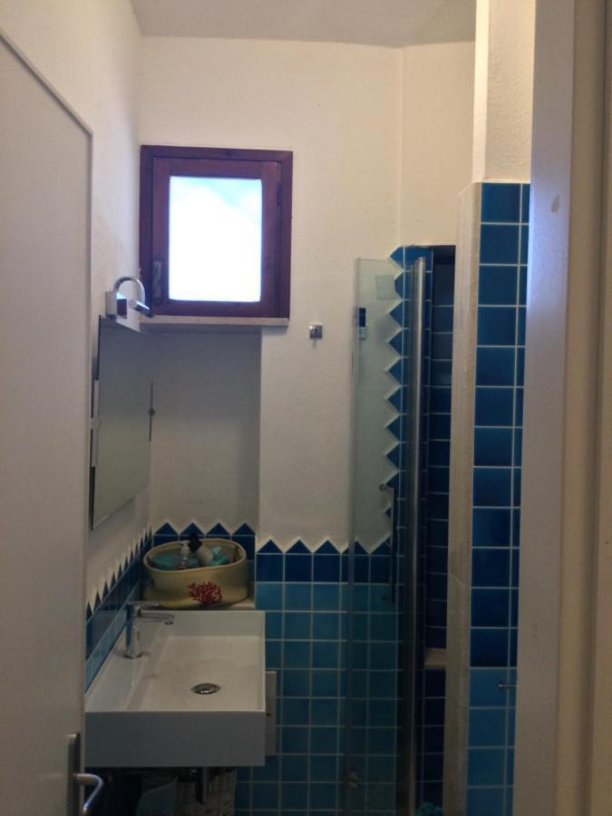 Villa Vera Trifamigliare Con Ingresso Diretto 20 Mt Al Mare Clima Wi-Fi Bbq Cala Liberotto Exterior photo